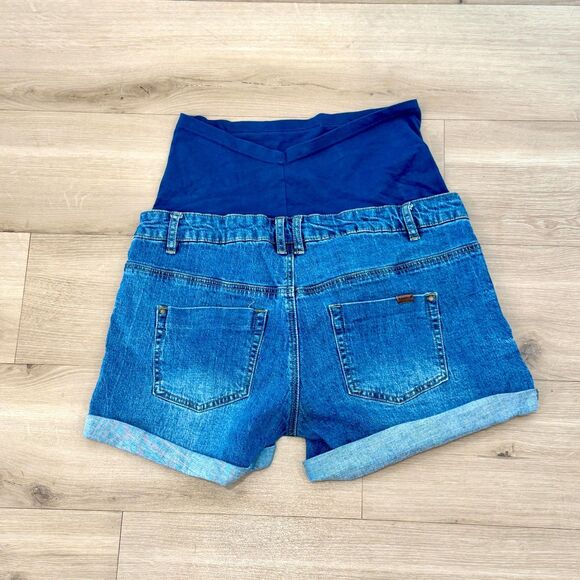 Bandia Cuffed Maternity Jean Shorts - Women's size 10 - Picture 3 of 4